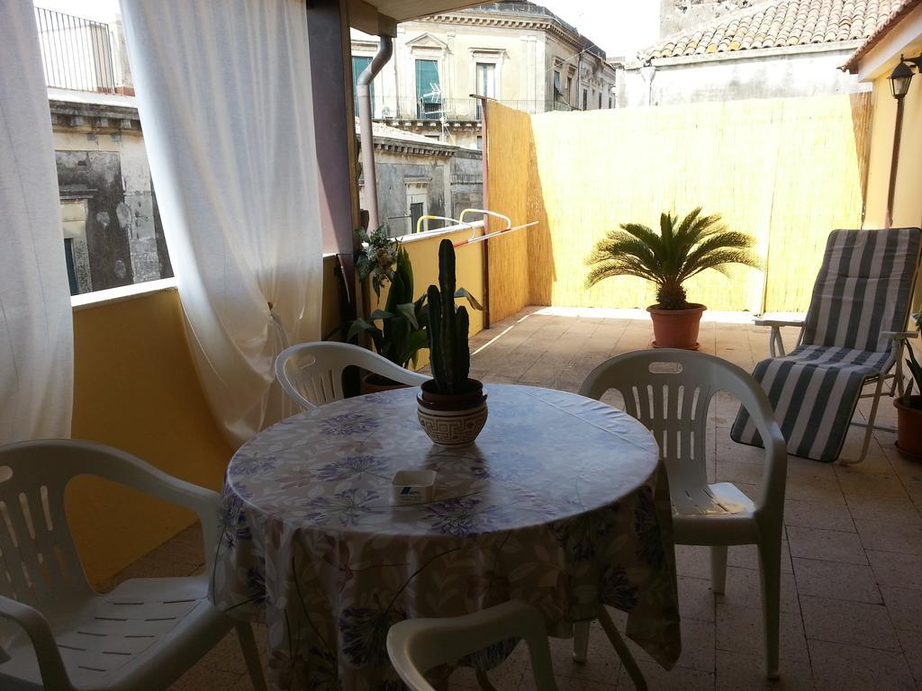 Apartament La Via Del Mare - Acireale Centro Storico Pokój zdjęcie