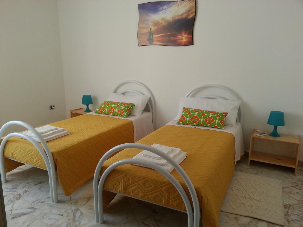 Apartament La Via Del Mare - Acireale Centro Storico Pokój zdjęcie